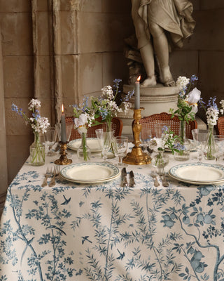 Buy chinoiserie tablecloth – Zardi & Zardi for Maison Fête Willow Blue