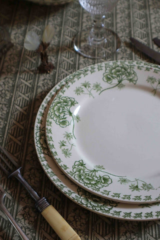 PALMYRE GREEN & WHITE PLATES - SET OF 12