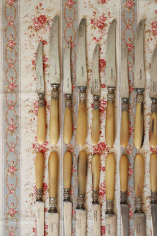 FRENCH BLONDE HORN KNIFE SET - 24 PIECES