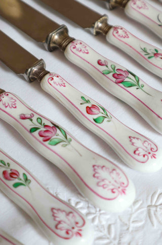 HAND PAINTED CERAMIC HANDLE KNIFE SET - 22 PIECES
