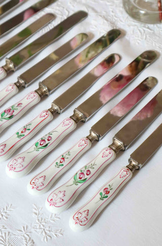 HAND PAINTED CERAMIC HANDLE KNIFE SET - 22 PIECES