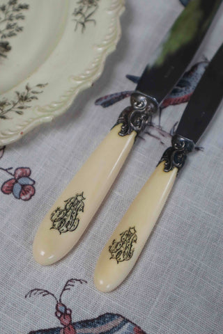 MONOGRAMMED KNIFE SET - 12 PIECES