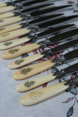 MONOGRAMMED KNIFE SET - 12 PIECES