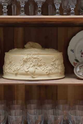 WEDGWOOD GAME TUREEN