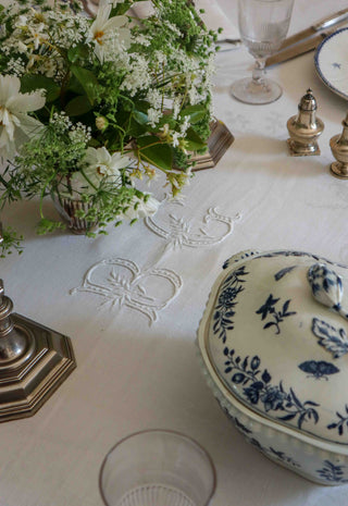 ANTIQUE TABLE LINEN SET B.G.