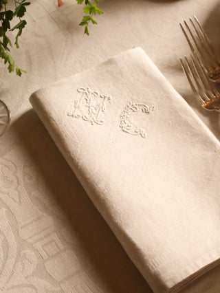 N.C. Embroidered Damask Table Linen Set - 25 Pieces